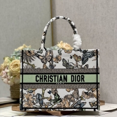 Christian Dior Shopping Bags